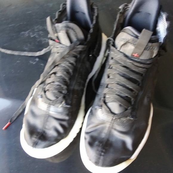 Jordans - Picture 2 of 3